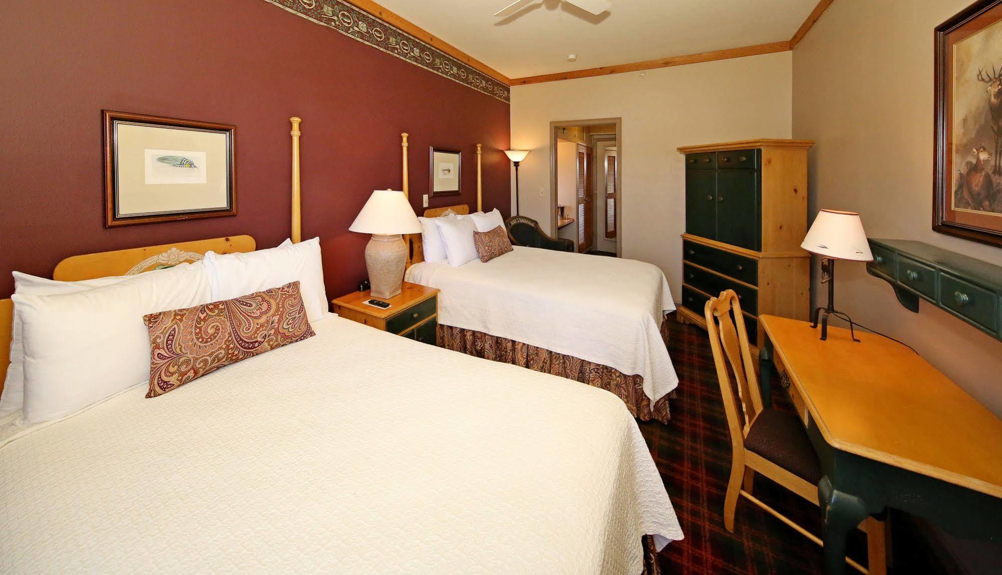 Mission Point Resort แมคคิแนคไอแลนด์ ภายนอก รูปภาพ